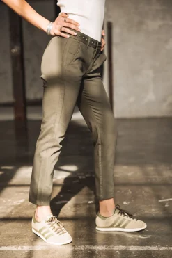 City | Slim*Freeman T. Porter Claudia Polyneo Light fourleafclover