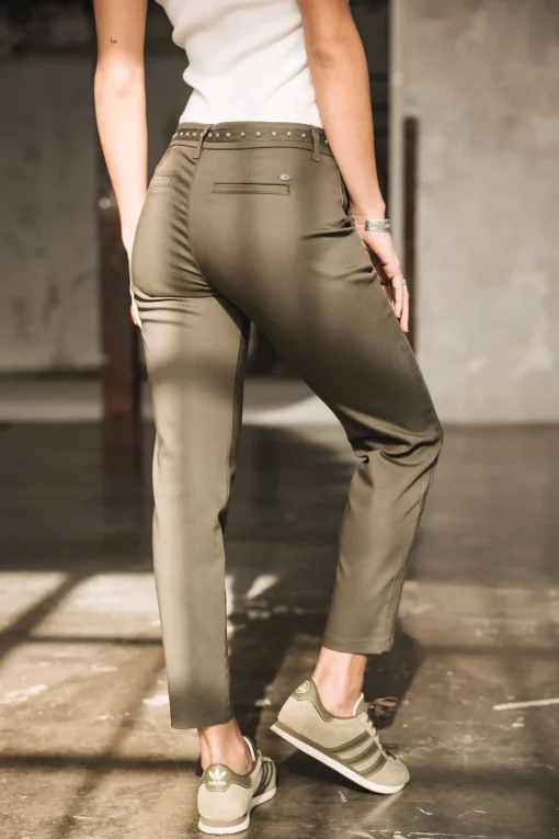 City | Slim*Freeman T. Porter Claudia Polyneo Light fourleafclover