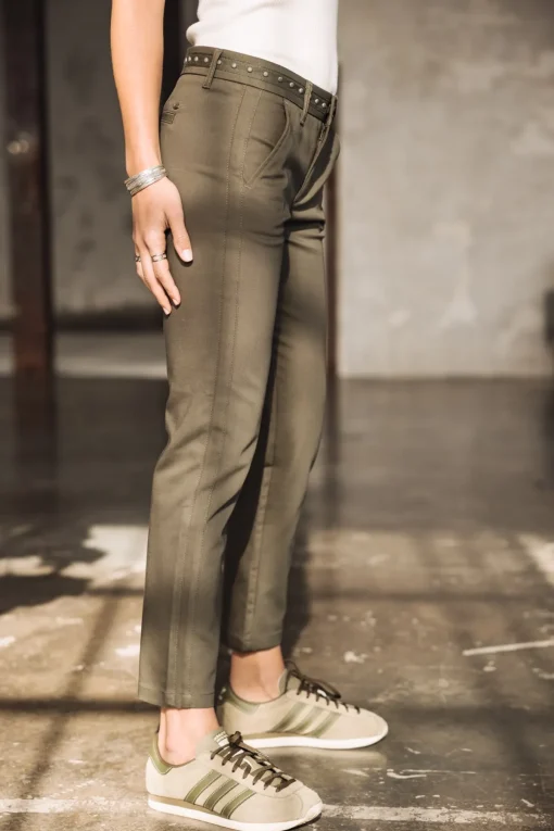City | Slim*Freeman T. Porter Claudia Polyneo Light fourleafclover