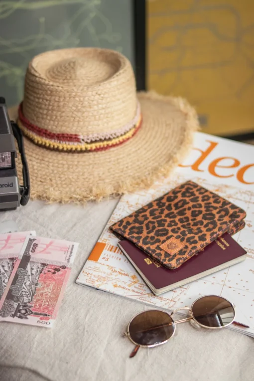 Accessories*Freeman T. Porter Krishna Leo camel