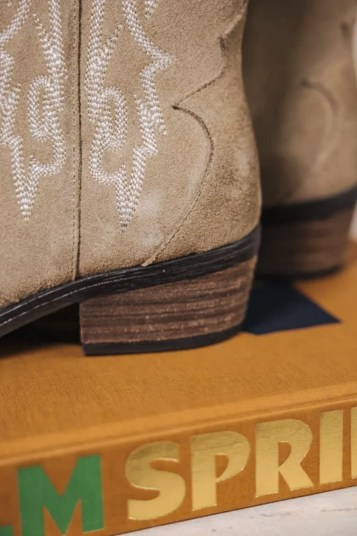 Shoes*Freeman T. Porter Laurene Suede Embro rock