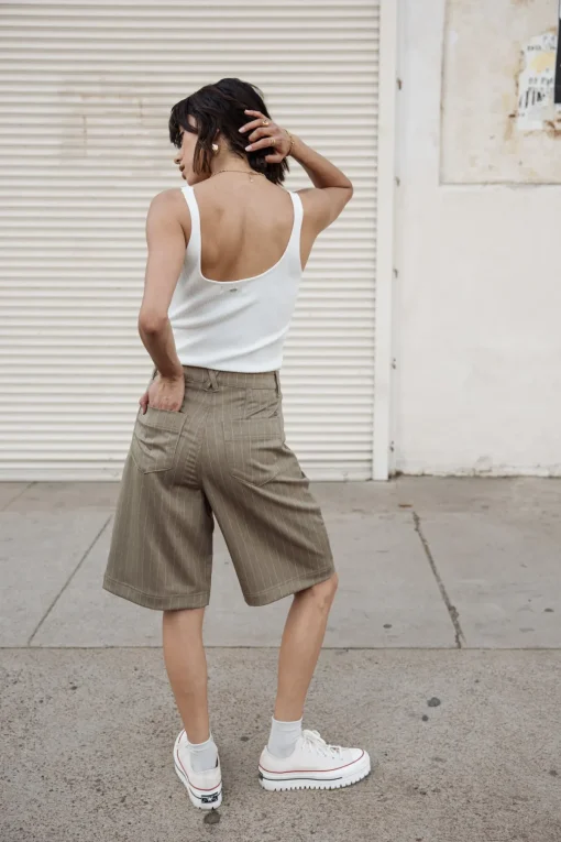 Shorts*Freeman T. Porter Maxine Cairo overlandtrek
