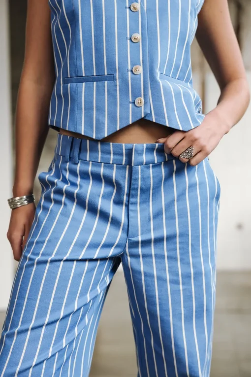 Colored Pants | Large*Freeman T. Porter Nickie Offshore granadasky