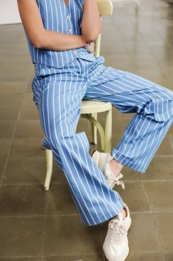 Colored Pants | Large*Freeman T. Porter Nickie Offshore granadasky